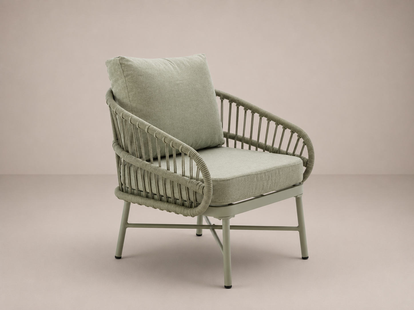Lolita Outdoor Chair