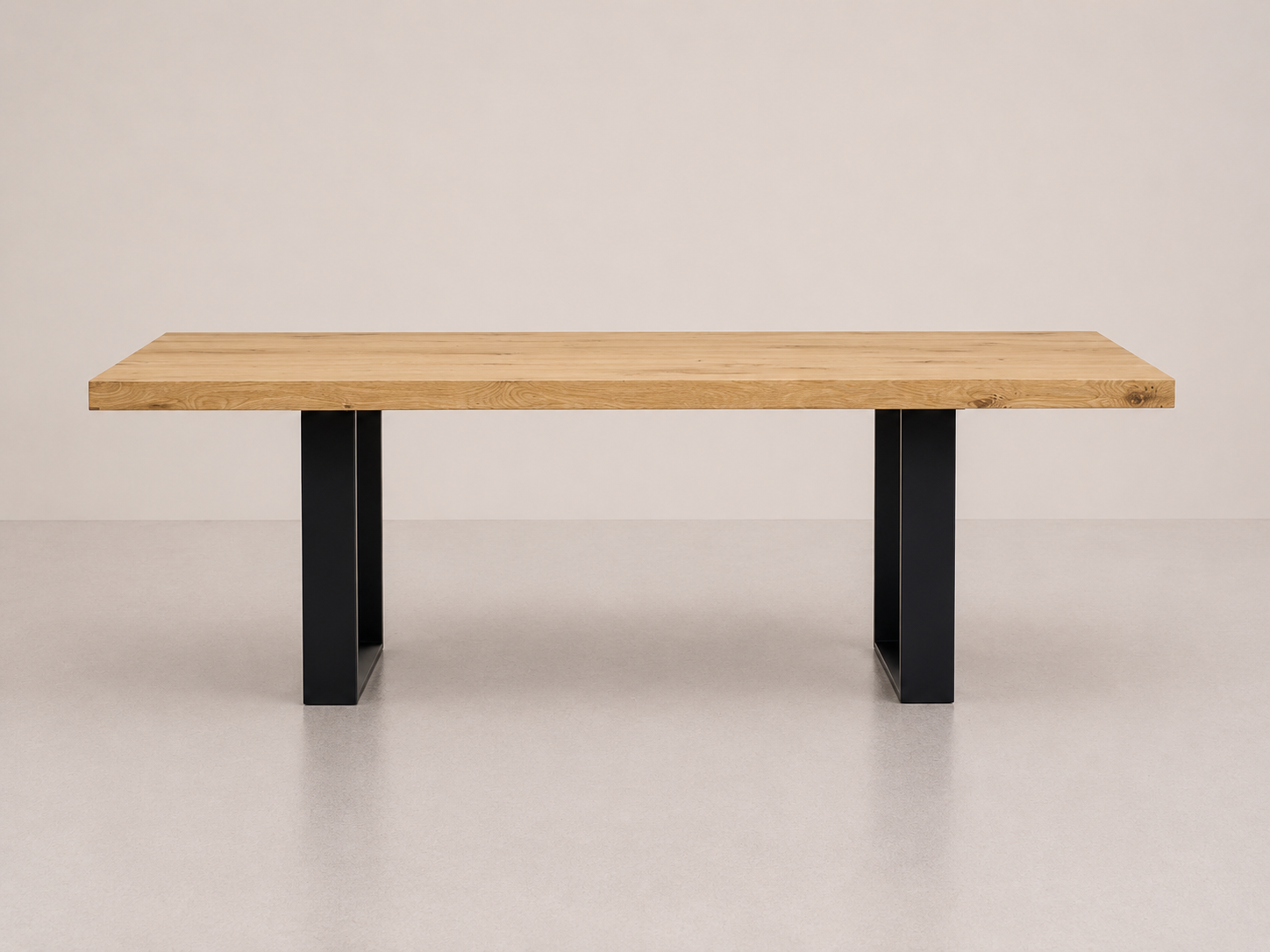 Kuba Oak Dining Table