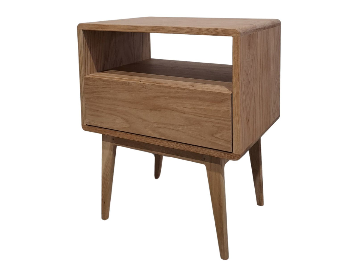 Bjorn Oak Pedestal