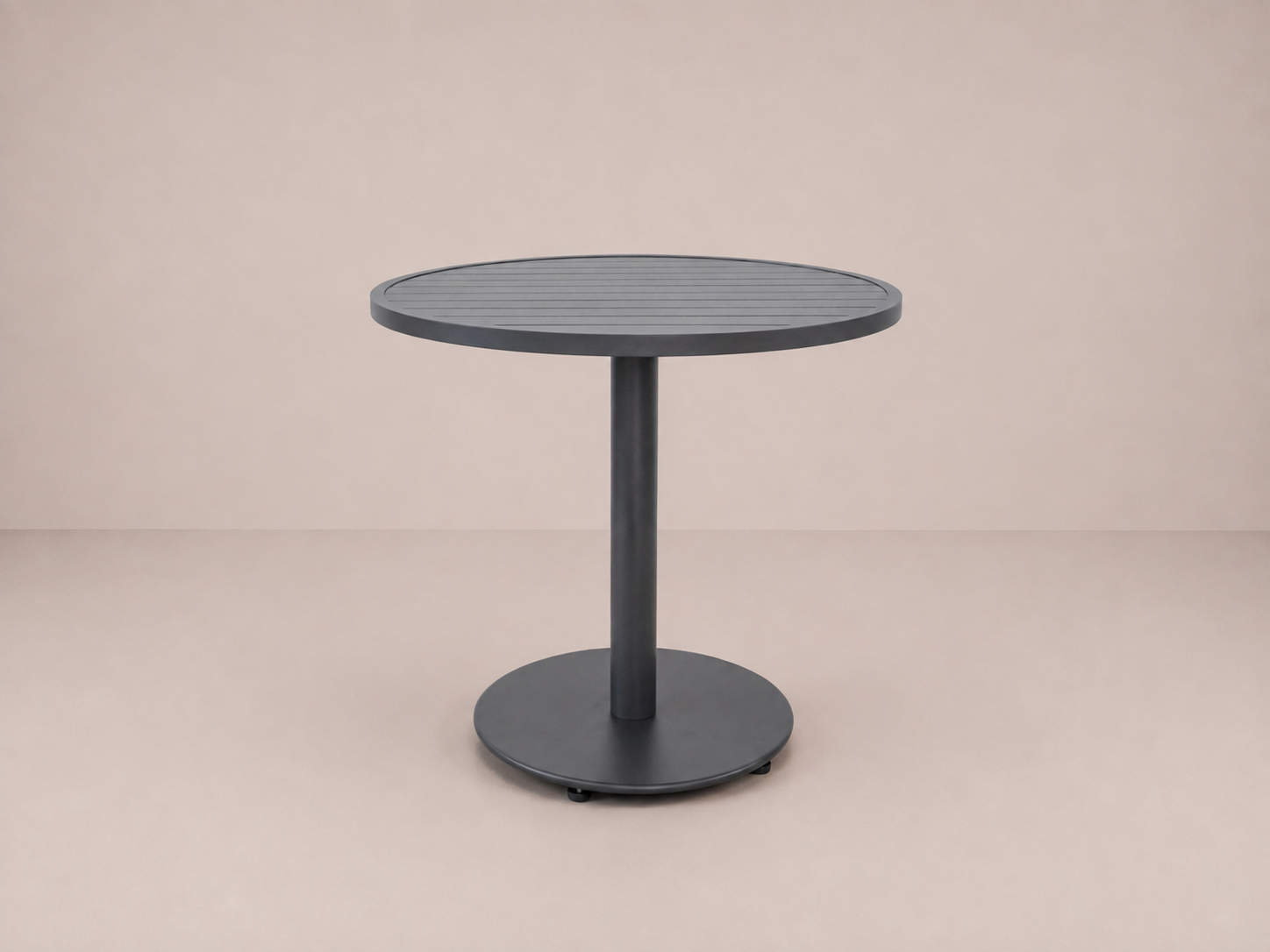 Serengeti Outdoor Round Table