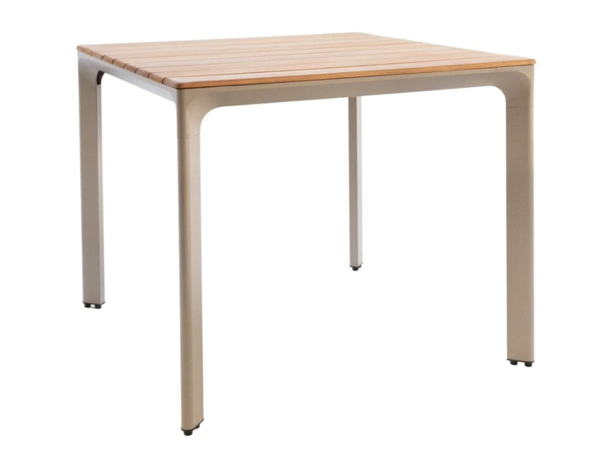 Etosha Outdoor Table