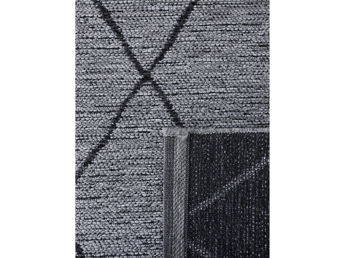 Breakwater Rug in Fog