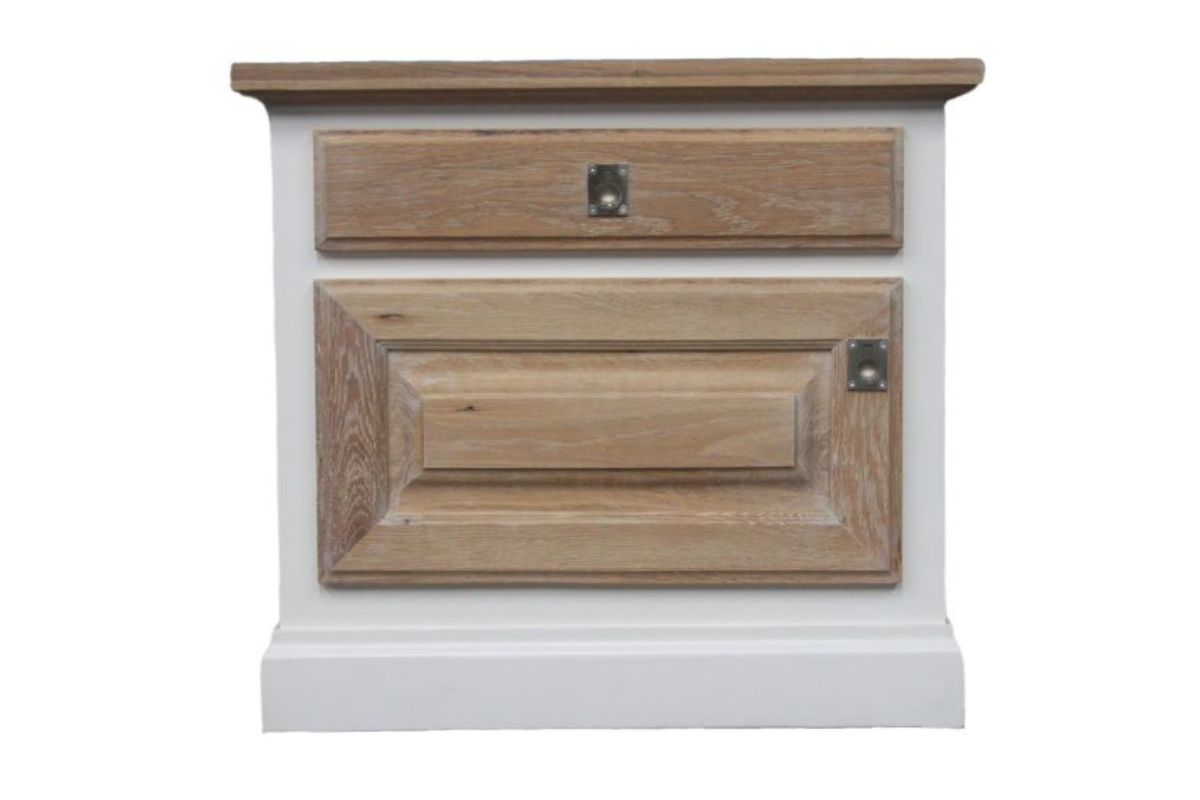 Vineyard White Oak Pedestal