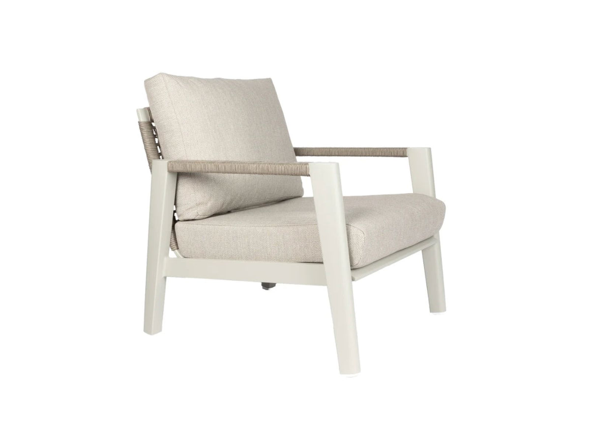 Vista Outdoor Occasional Chair